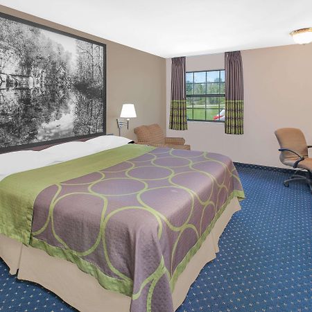 Super 8 By Wyndham Lowell/Bentonville/Rogers Area Exterior foto