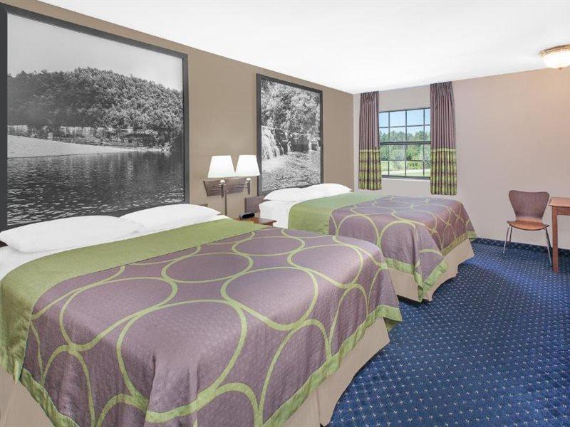 Super 8 By Wyndham Lowell/Bentonville/Rogers Area Exterior foto